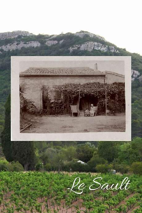 Through photographs, the director’s grandmother revisits childhood memories of Le Sault, a place where she spent every vacation and now lives. The film captures the timeless essence, charged with emotion and history, as past recollections blend with vivid present images to celebrate the enduring presence of beloved places. It quietly bears witness to the passage of time.